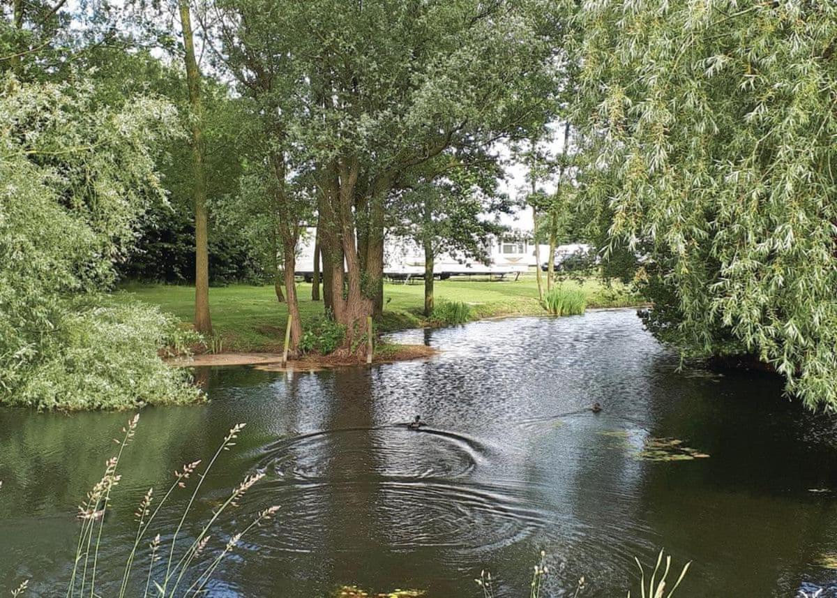 Langworth Barlings Country Park酒店 外观 照片